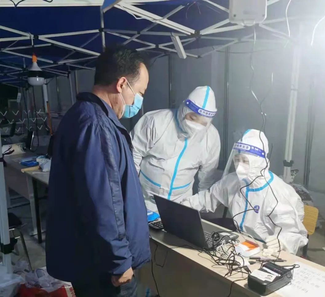 16511054353752803D70.jpg 7.jpg